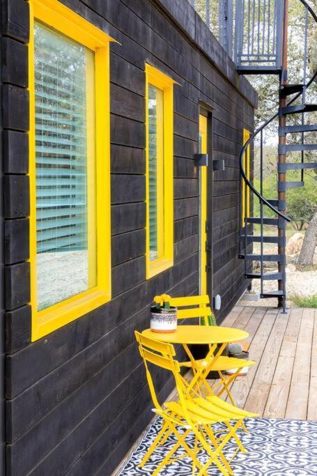 New The Yellow Beacon-Luxury Shipping Container فريدريكسبيرغ المظهر الخارجي الصورة